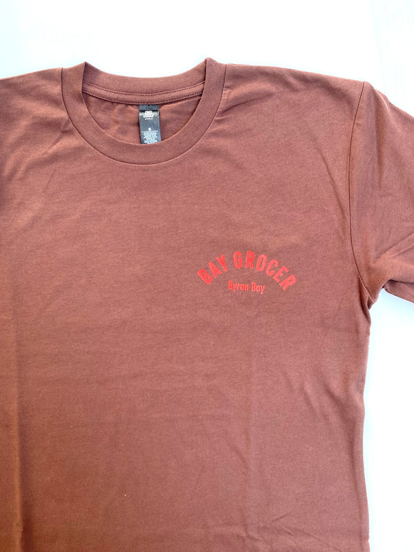 Bay Grocer adults tee brown